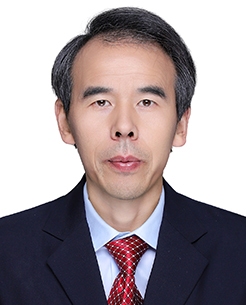 李　強
