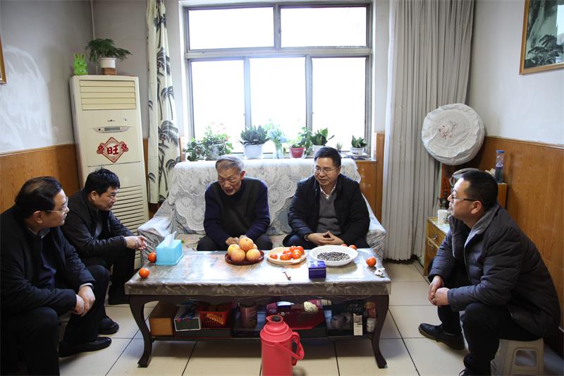 張滿良.jpg